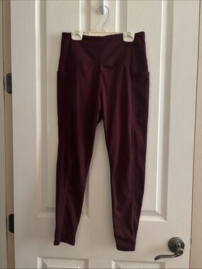 Danskin High-Waist Leggings in Plum Wine